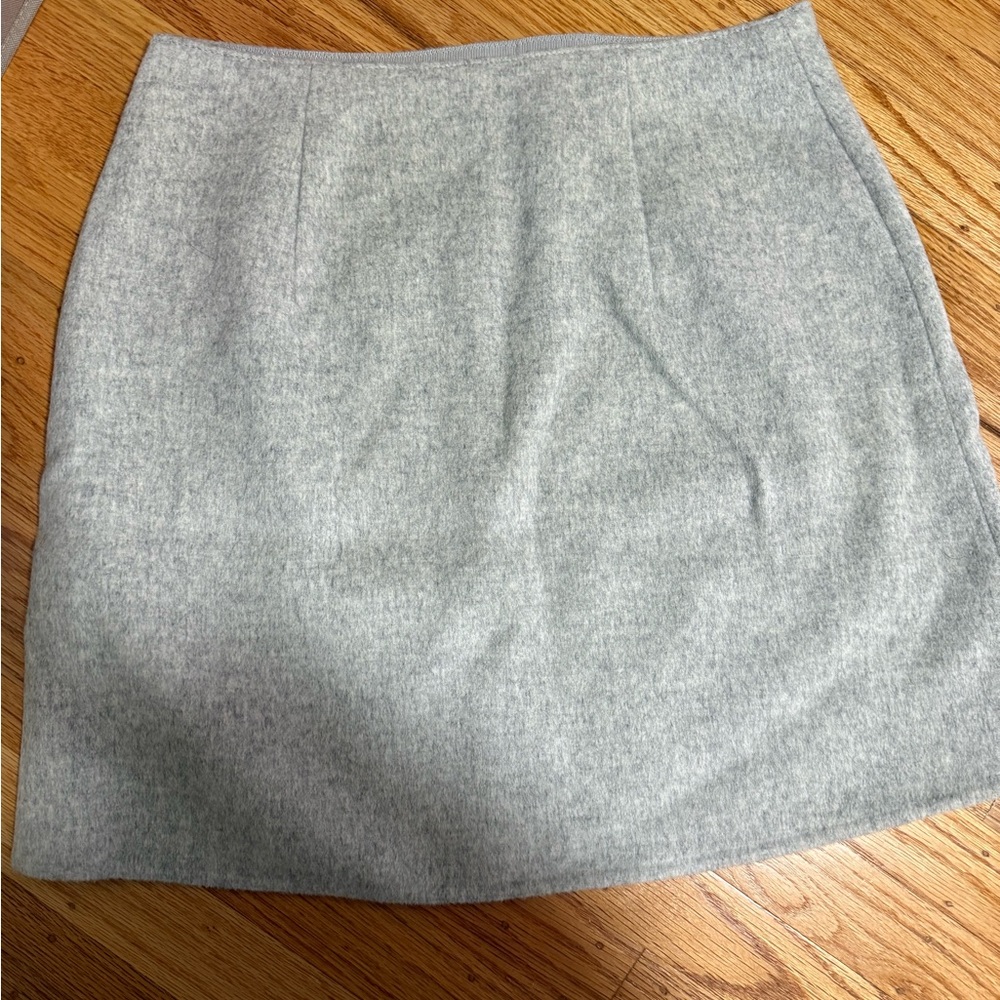 Elegant Gray Women's Skirt